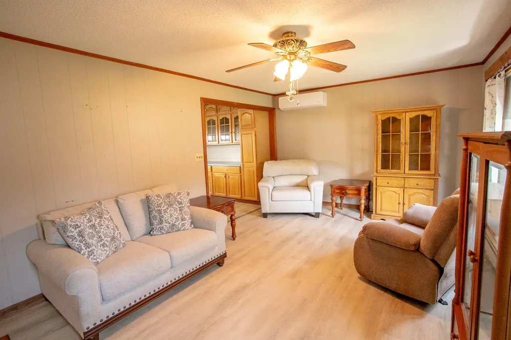 18 Independence Lane East Millinocket ME 04430