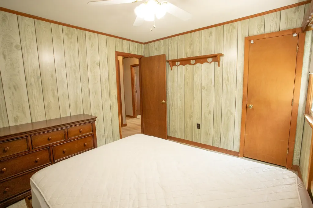 18 Independence Lane East Millinocket ME 04430