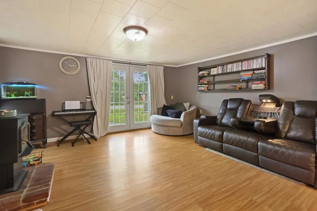 112 Dow Road Orrington ME 04474