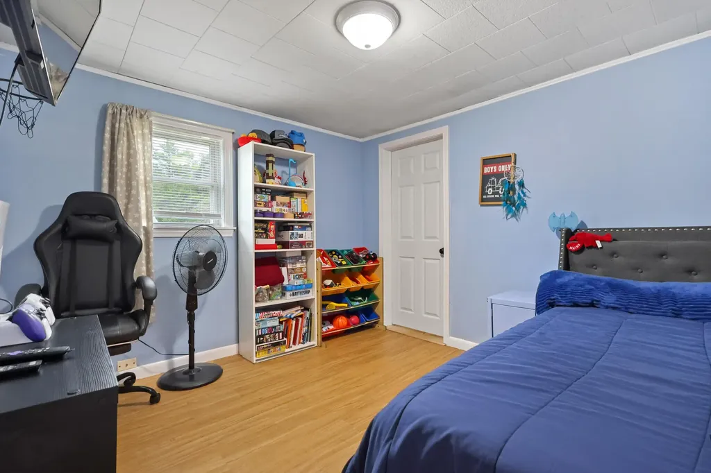 112 Dow Road Orrington ME 04474