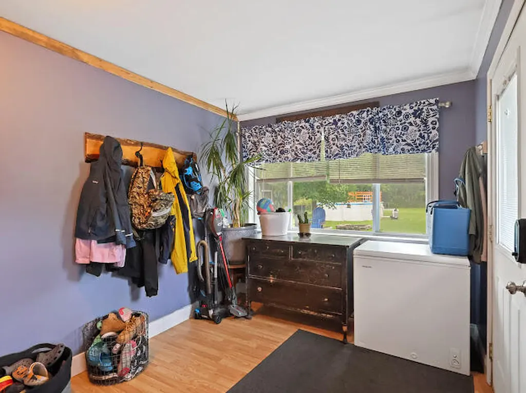 112 Dow Road Orrington ME 04474