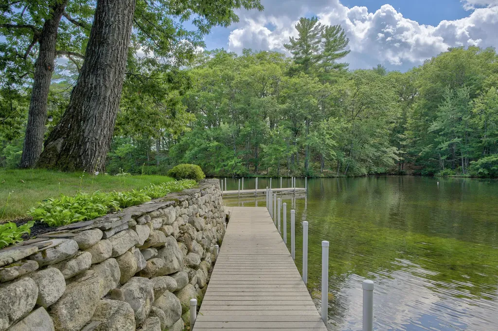68 Outlet Cove Road Windham ME 04062