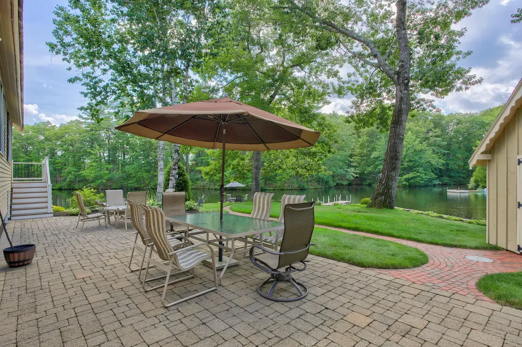 68 Outlet Cove Road Windham ME 04062