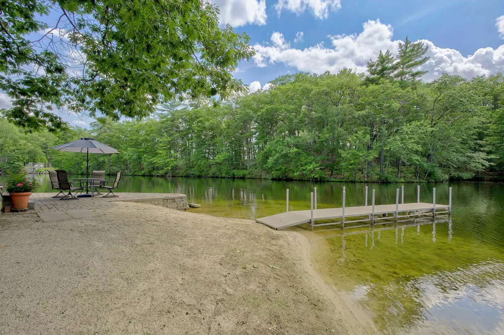 68 Outlet Cove Road Windham ME 04062
