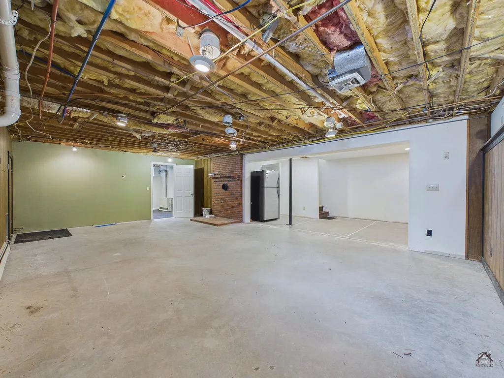 25 Pine Drive T1 R9 Wels ME 04462