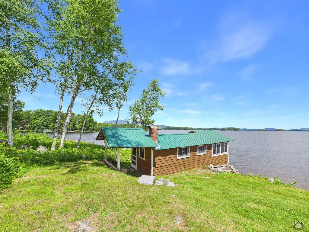 25 Pine Drive T1 R9 Wels ME 04462