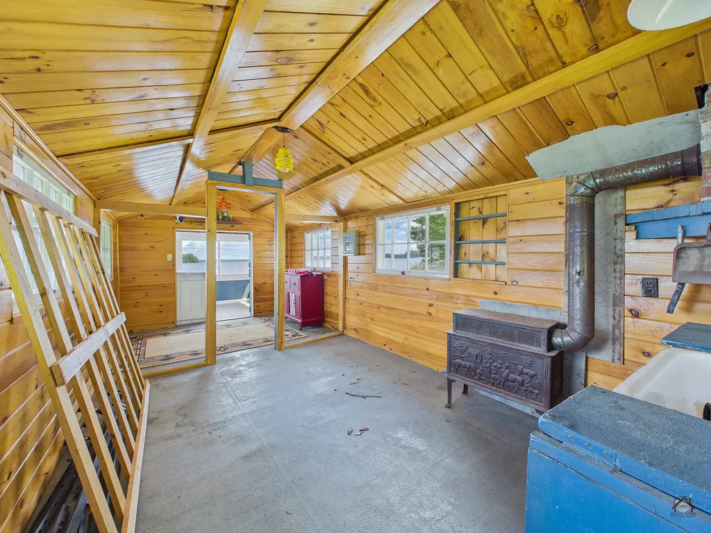 25 Pine Drive T1 R9 Wels ME 04462