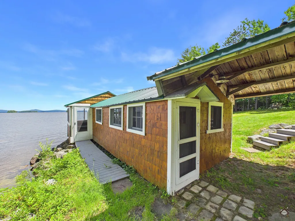 25 Pine Drive T1 R9 Wels ME 04462