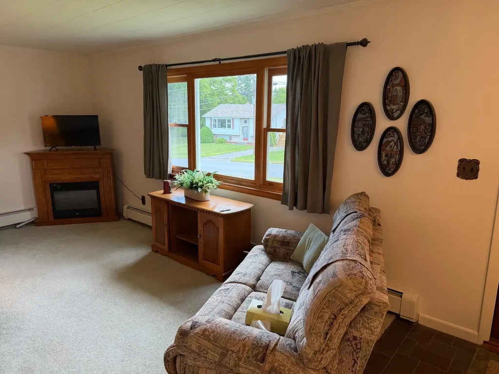 5 Maher Avenue Houlton ME 04730