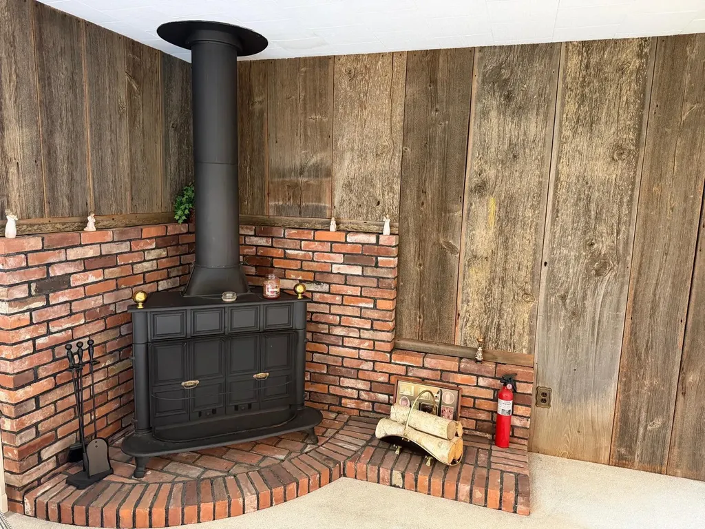 5 Maher Avenue Houlton ME 04730