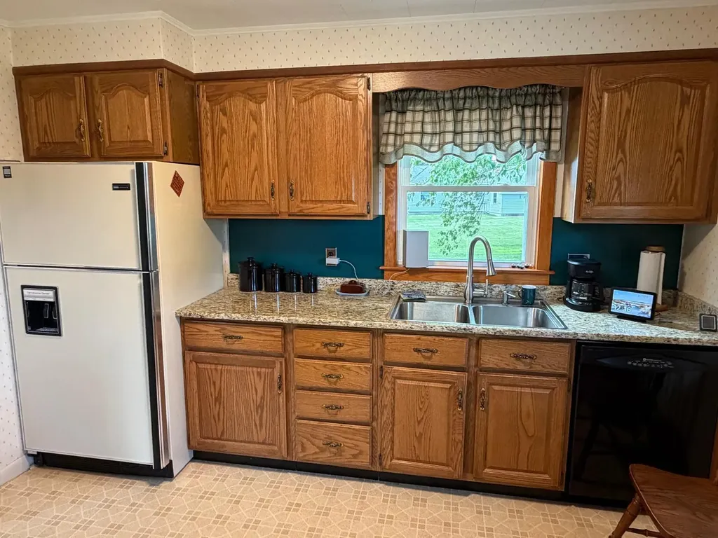5 Maher Avenue Houlton ME 04730
