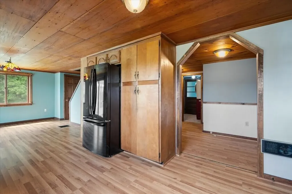 440 Chapman Road Newburgh ME 04444