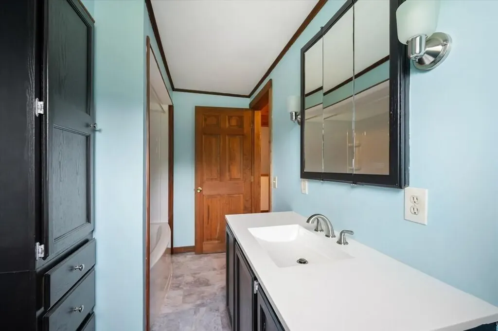 440 Chapman Road Newburgh ME 04444