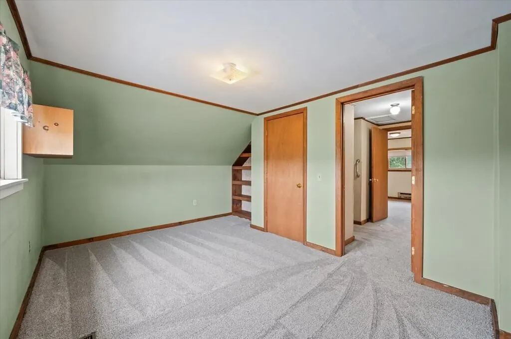 440 Chapman Road Newburgh ME 04444
