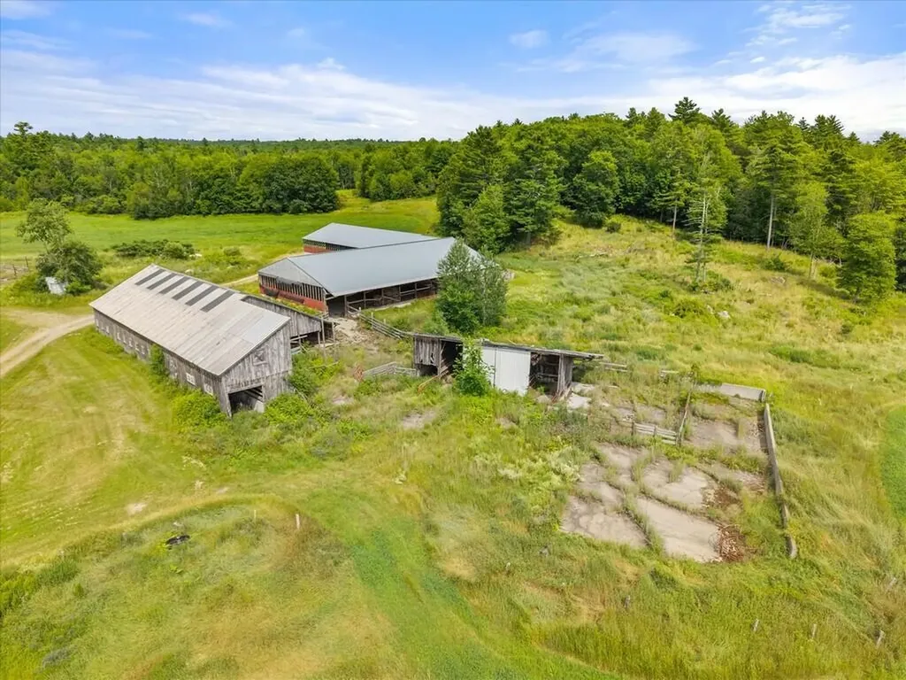 440 Chapman Road Newburgh ME 04444