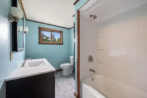 440 Chapman Road Newburgh ME 04444