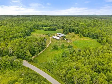 440 Chapman Road Newburgh ME 04444