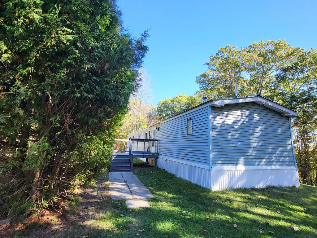428 Townhouse Road Whitefield ME 04353