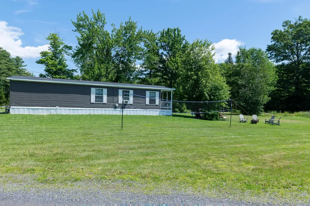 333 Smithfield Belgrade ME 04917