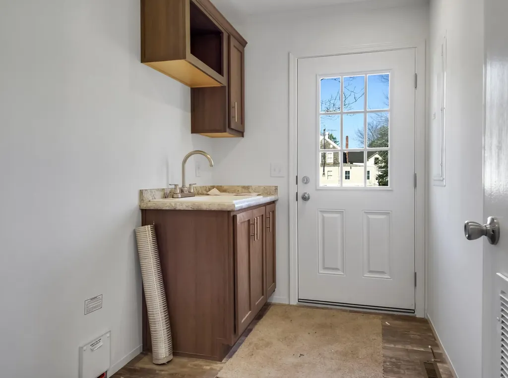 333 Smithfield Belgrade ME 04917