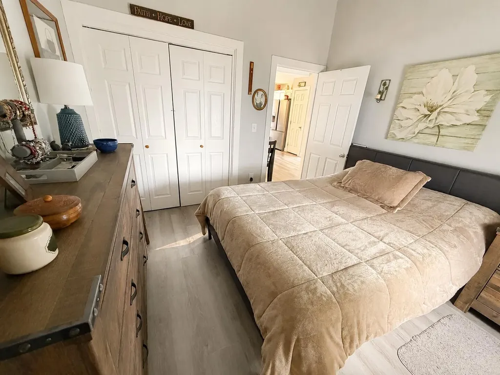 994 Portland Road Saco ME 04072