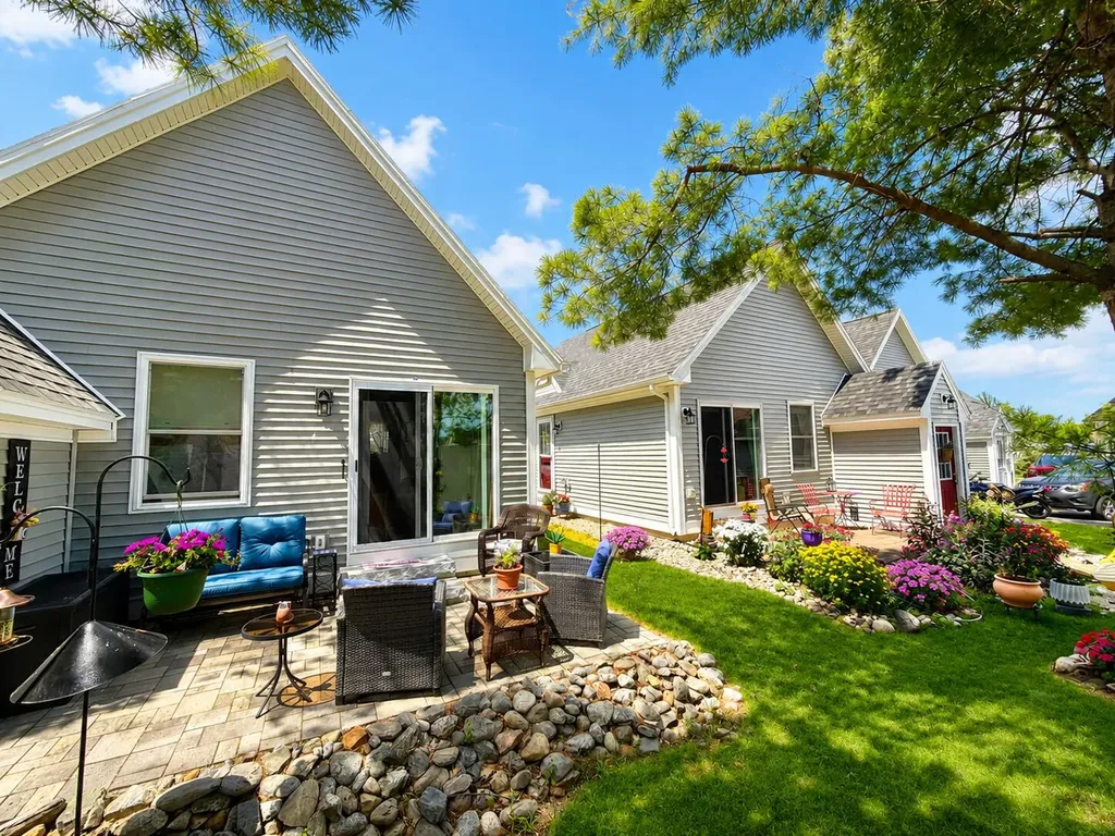 994 Portland Road Saco ME 04072