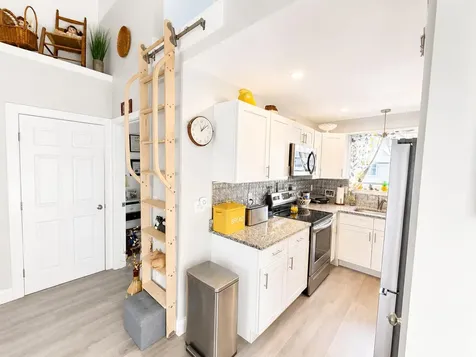 994 Portland Road Saco ME 04072