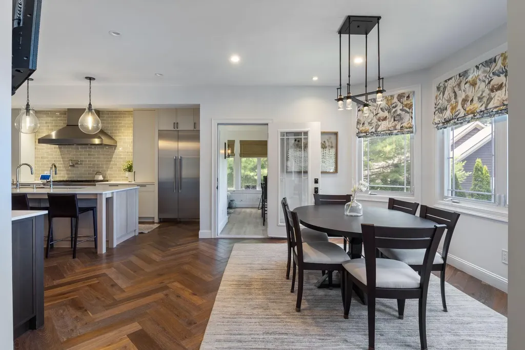 21 Lake Shore Drive Naples ME 04055