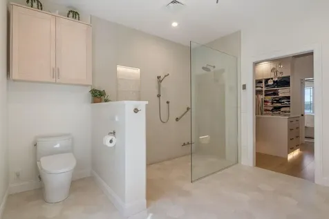 21 Lake Shore Drive Naples ME 04055