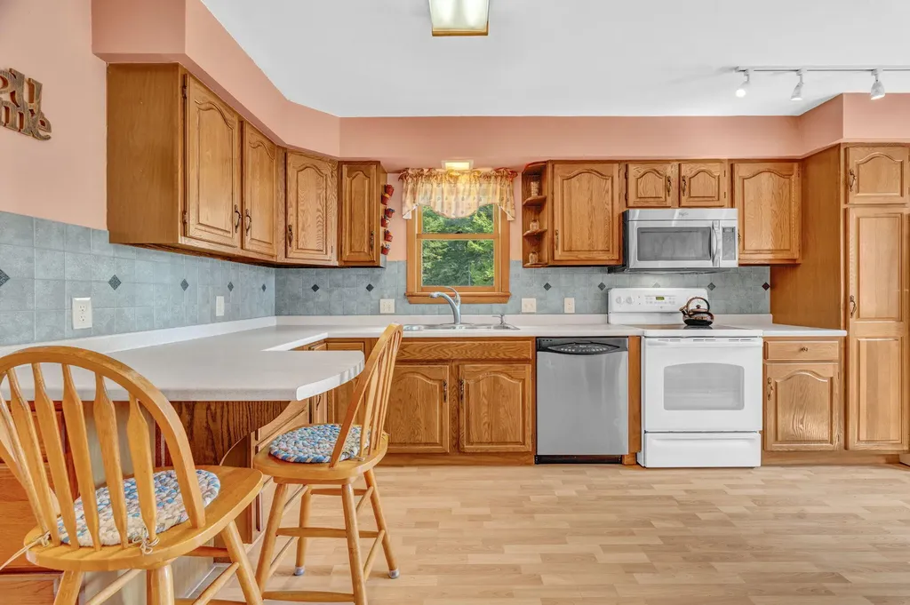 85 Highland Avenue Old Town ME 04468