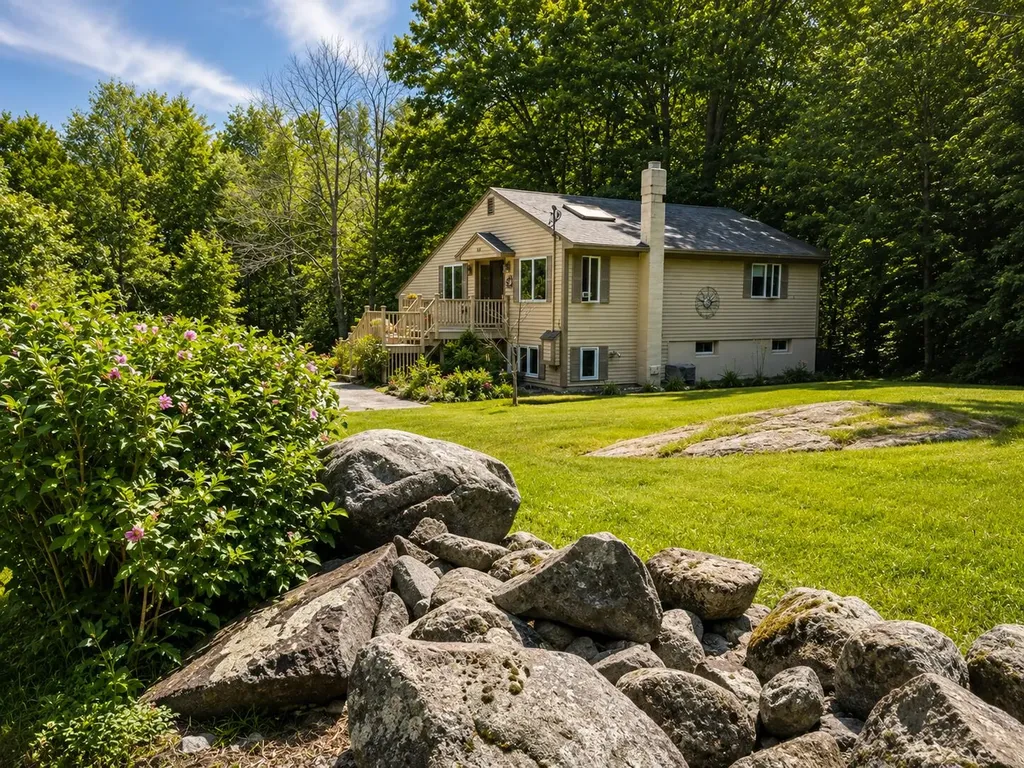 160 Oak Lane Biddeford ME 04005