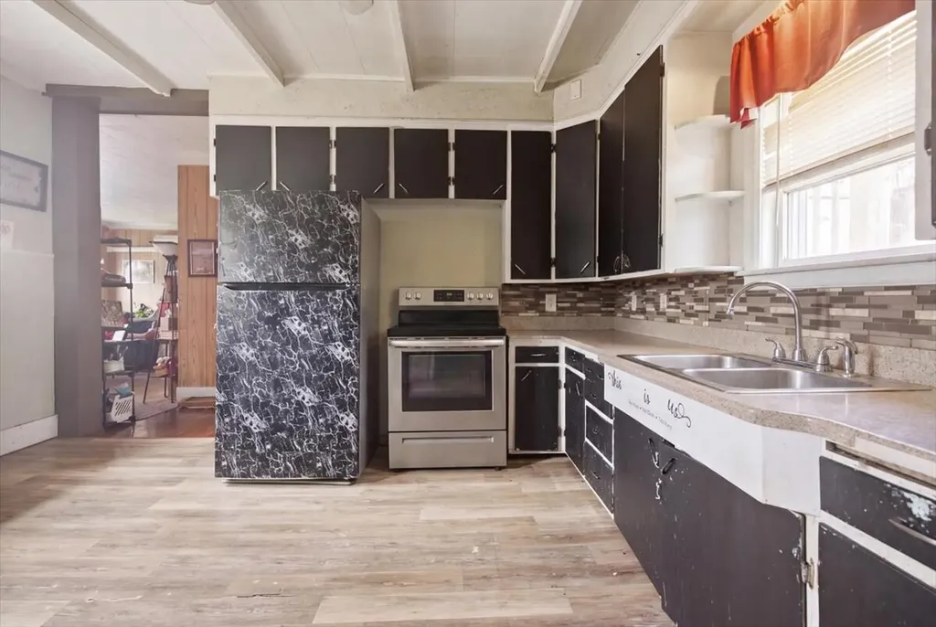 42 Pleasant Street Lewiston ME 04240