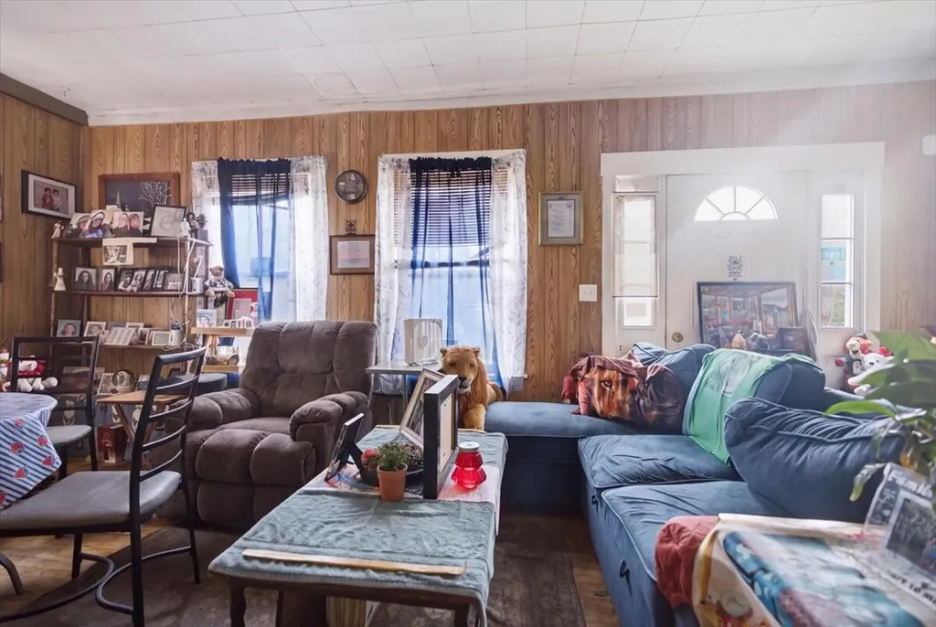 42 Pleasant Street Lewiston ME 04240