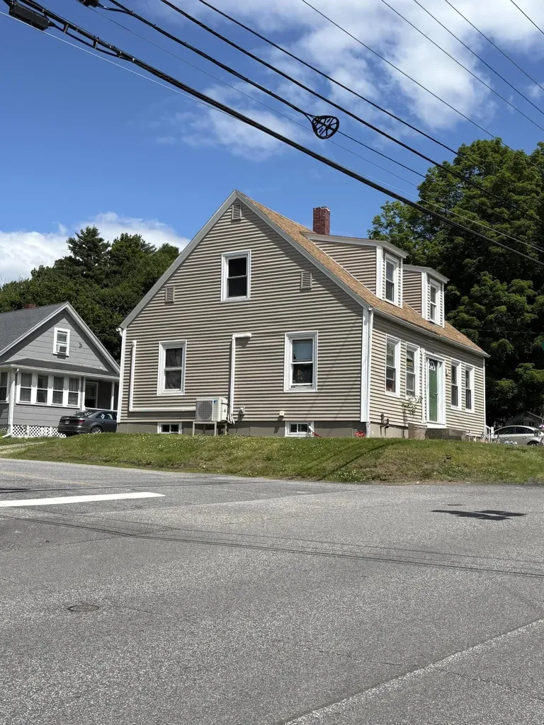 42 Pleasant Street Lewiston ME 04240
