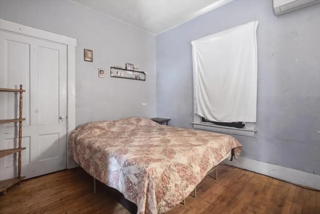42 Pleasant Street Lewiston ME 04240