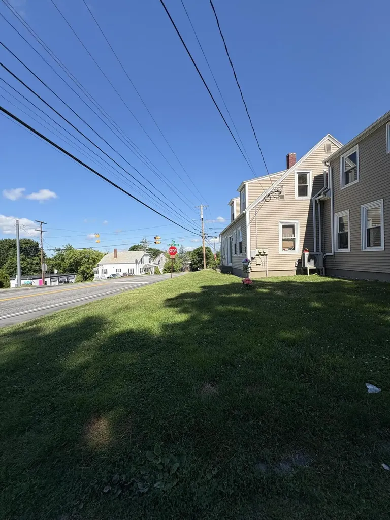 42 Pleasant Street Lewiston ME 04240