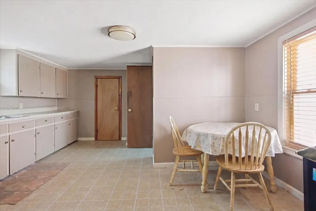 42 Pleasant Street Lewiston ME 04240