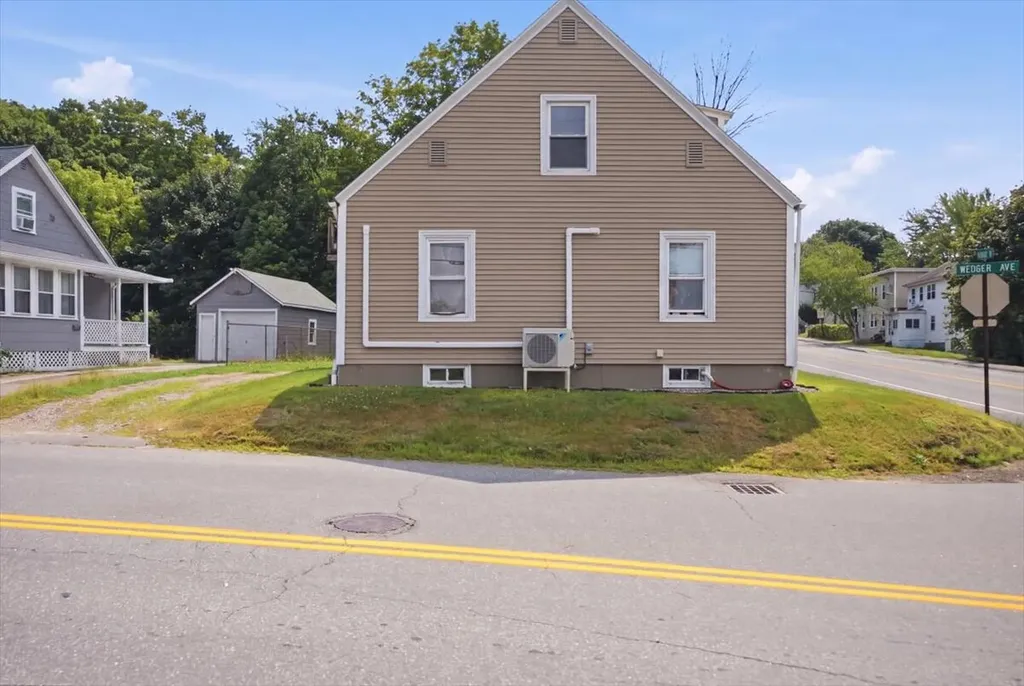 42 Pleasant Street Lewiston ME 04240
