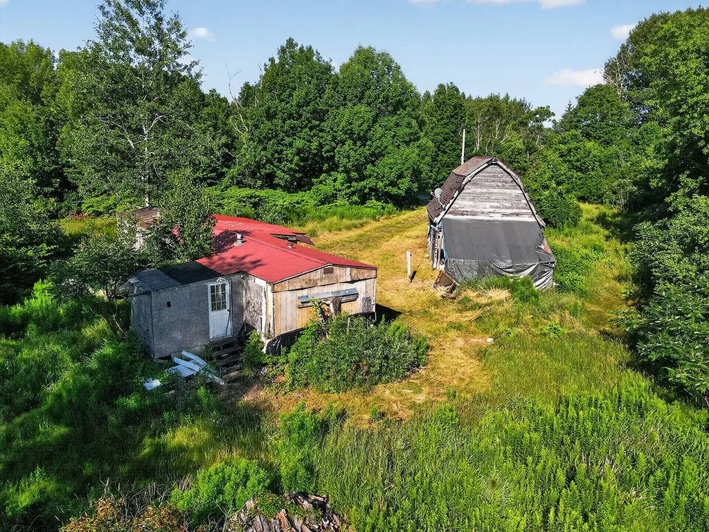 146 Madawaska Road Palmyra ME 04965