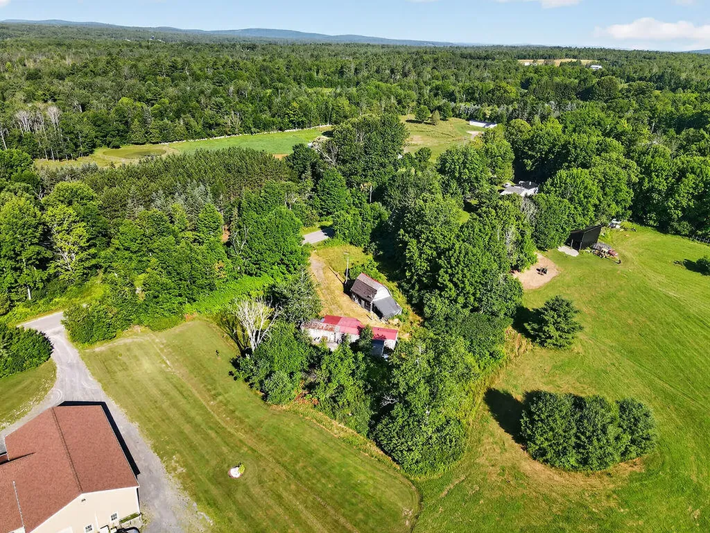 146 Madawaska Road Palmyra ME 04965