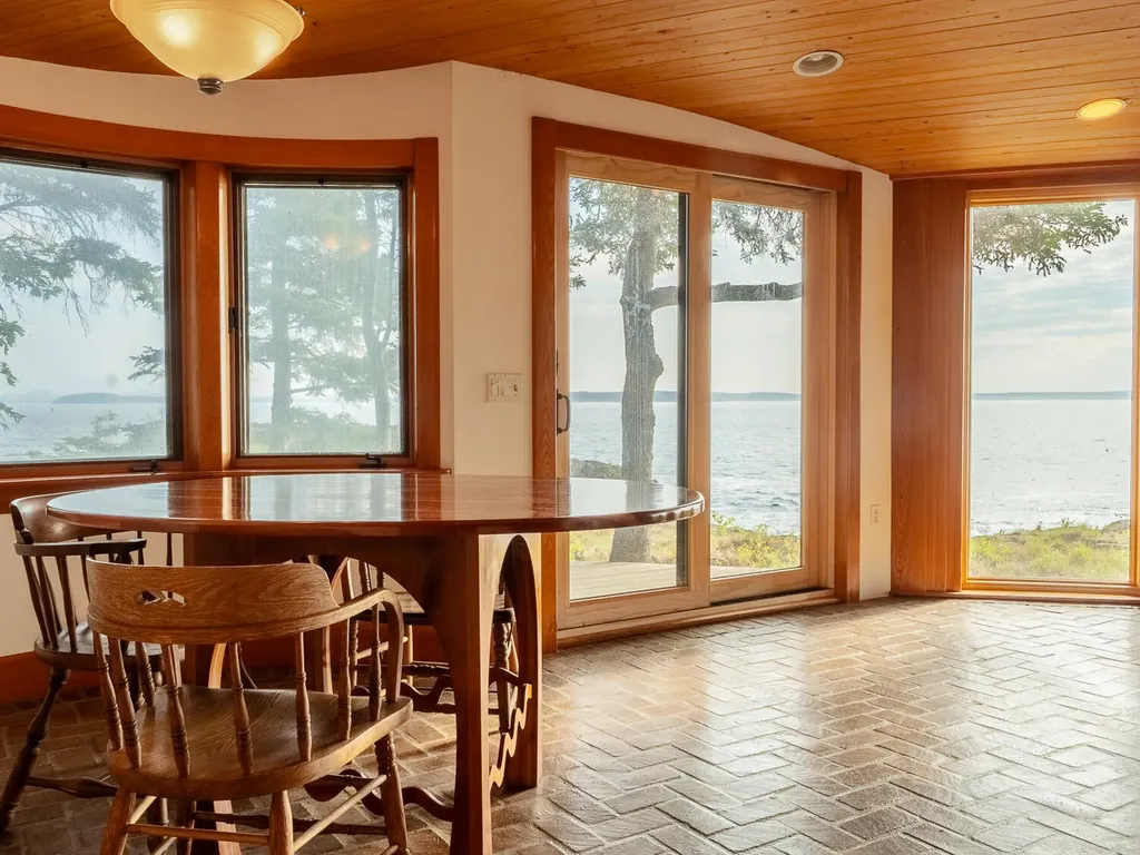 31 Windstar Lane Bar Harbor ME 04609