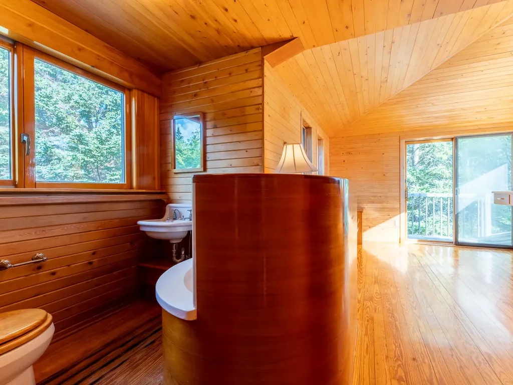 31 Windstar Lane Bar Harbor ME 04609