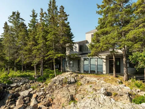 31 Windstar Lane Bar Harbor ME 04609