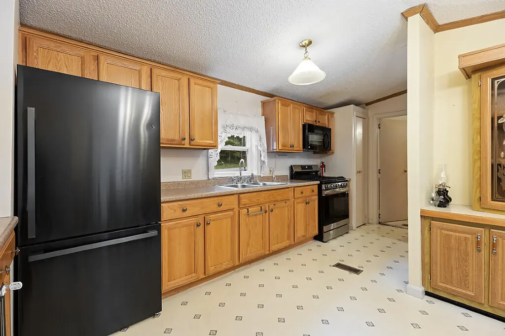 275 Langdon Road Richmond ME 04357