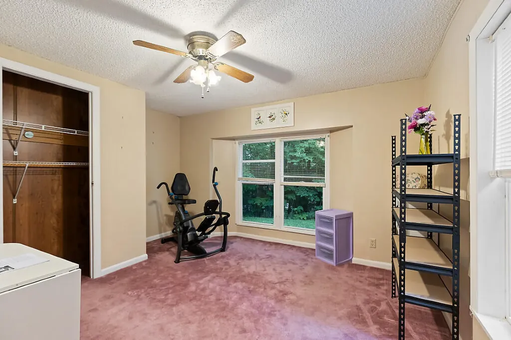 275 Langdon Road Richmond ME 04357