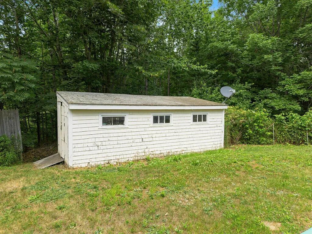 275 Langdon Road Richmond ME 04357