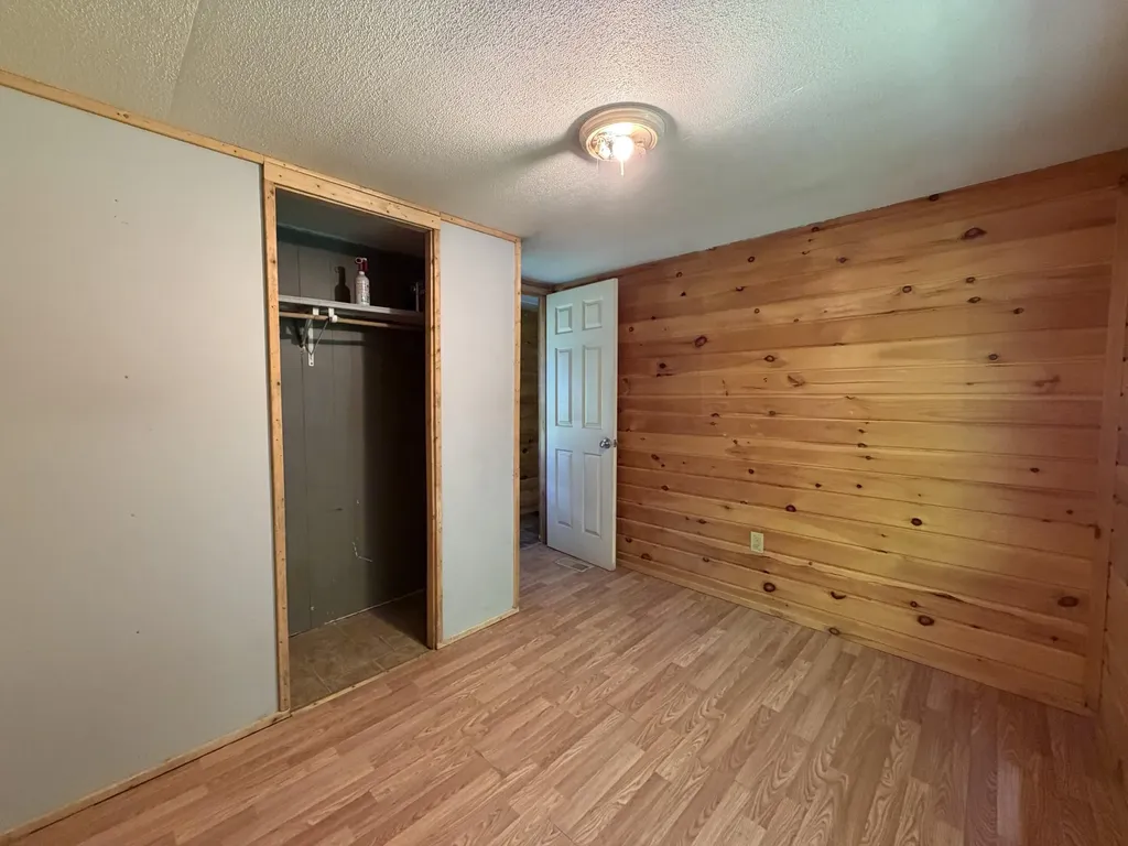 16 Craig Lane Sangerville ME 04479