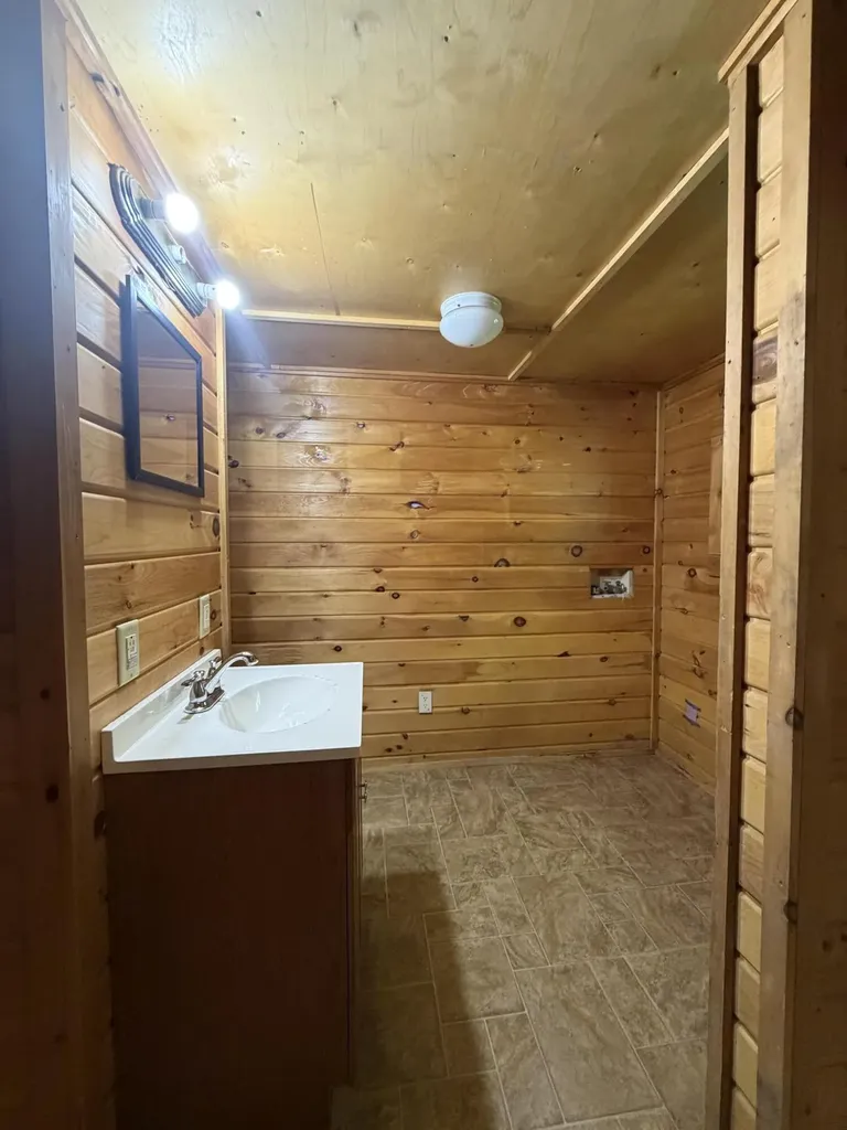 16 Craig Lane Sangerville ME 04479