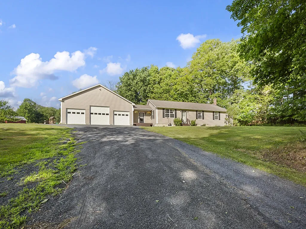 134 Covell Road Fairfield ME 04937