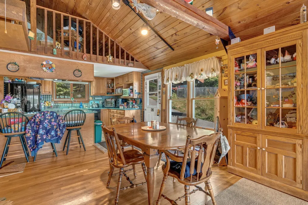 293 Scotts Neck Way Ellsworth ME 04605